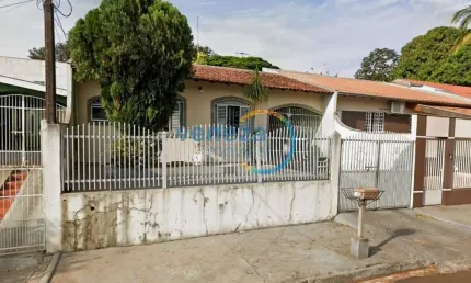 Casa Residencial com 3 quartos  à venda, 190.00 m2 por R$450000.00  - Bandeirantes - Londrina/PR