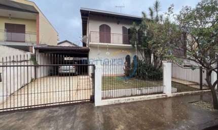 Casa Residencial com 4 quartos  à venda, 220.02 m2 por R$820000.00  - Lago Parque - Londrina/PR