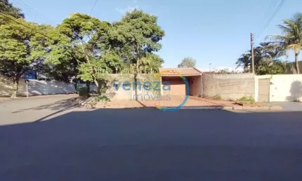 Casa Residencial com 5 quartos  à venda, 400.00 m2 por R$1600000.00  - Waldemar Hauer - Londrina/PR