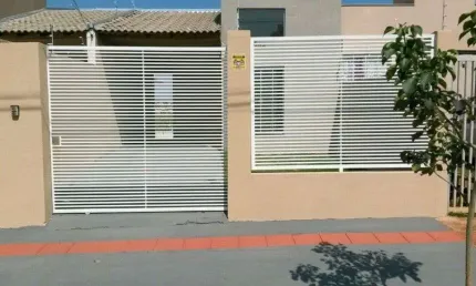 Casa Residencial com 3 quartos  à venda, 117.00 m2 por R$480000.00  - Columbia - Londrina/PR