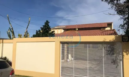 Casa Residencial com 3 quartos  à venda, 270.00 m2 por R$1200000.00  - Caravelle - Londrina/PR