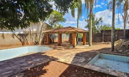 Terreno à venda, 450.00 m2 por R$645000.00  - Nossa Senhora De Lourdes - Londrina/PR