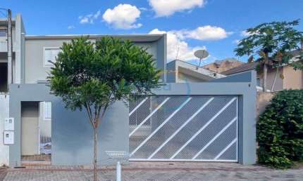 Casa Residencial com 4 quartos  à venda, 172.00 m2 por R$850000.00  - Burle Marx - Londrina/PR