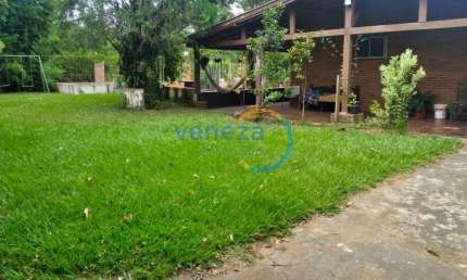 Chácaras_Prop rurais com 3 quartos  à venda, 2100.00 m2 por R$750000.00  - Rural - Jataizinho/PR