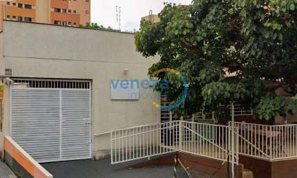 Casa Residencial com 5 quartos  à venda, 235.87 m2 por R$1200000.00  - Centro - Londrina/PR