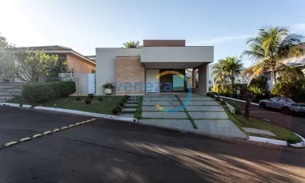 Casa Residencial com 3 quartos  à venda, 185.00 m2 por R$1650000.00  - Terras De Santana - Londrina/PR