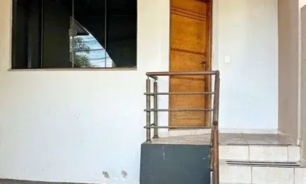 Casa Residencial com 3 quartos  à venda, 93.00 m2 por R$298000.00  - Aeroporto - Londrina/PR