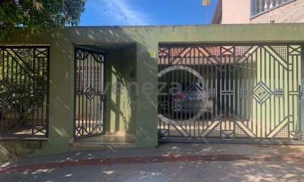 Casa Residencial com 5 quartos  à venda, 172.00 m2 por R$560000.00  - Jardim Itapema - Londrina/PR