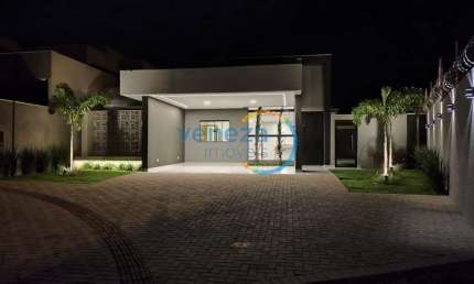 Casa Residencial com 3 quartos  à venda, 116.00 m2 por R$890000.00  - Ecoville I - Cambe/PR