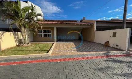 Casa Residencial com 3 quartos  à venda, 210.00 m2 por R$1100000.00  - Bandeirantes - Londrina/PR