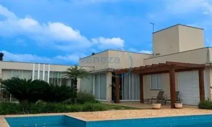 Casa Residencial com 3 quartos  à venda, 200.00 m2 por R$1990000.00  - Terras De Canaa - Cambe/PR
