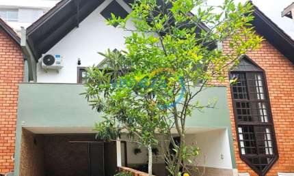 Casa Residencial com 3 quartos  à venda, 152.00 m2 por R$2500000.00  - Santa Clara - Itajai/SC