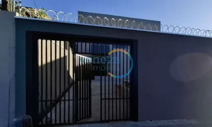 Casa Residencial com 5 quartos  à venda, 256.00 m2 por R$1300000.00  - Shangri-La - Londrina/PR
