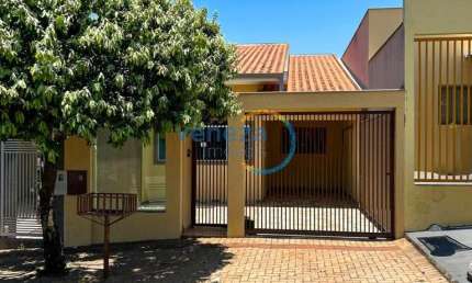 Casa Residencial com 3 quartos  à venda, 90.00 m2 por R$380000.00  - Maria Flora - Cambe/PR