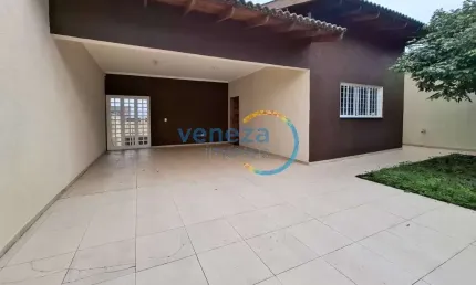 Casa Residencial com 3 quartos  à venda, 167.00 m2 por R$700000.00  - Pacaembu - Londrina/PR