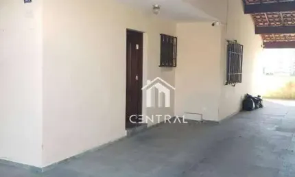 Sobrado com 3 dormitórios à venda, 302 m² por R$ 850.000,00 - Vila das Palmeiras - Guarulhos/SP