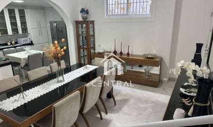 Casa térrea a venda - 275m² - 4 dormitórios 2 suítes - 6 vagas - Gopouva/Vila Augusta - Guarulhos/SP