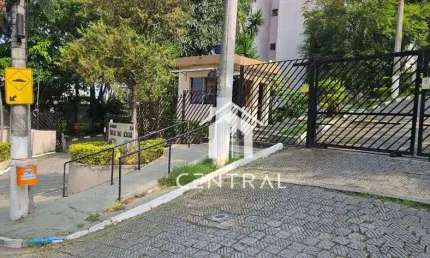 Apartamento com 2 dormitórios à venda, 56 m² por R$ 265.000,00 - Cocaia - Guarulhos/SP