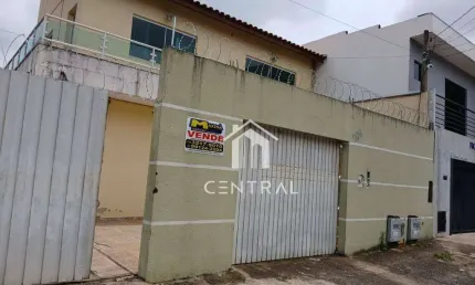 Casa com 4 quartos à venda na Rua João Thomé Franco, 209, Wanel Ville, Sorocaba