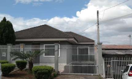 Casa para Venda em Colombo, Rio Verde, 3 dormitórios, 1 suíte, 2 banheiros, 5 vagas