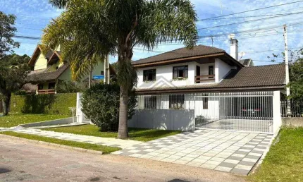 Sobrado com 3 dormitórios à venda, 240 m² por R$ 1.099.000,00 - Uberaba - Curitiba/PR
