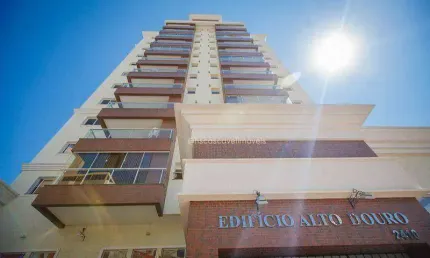Apartamento com 1 Suíte + 2  dormitórios à venda, 82 m² por R$ 630.000 - Centro - Cascavel/PR