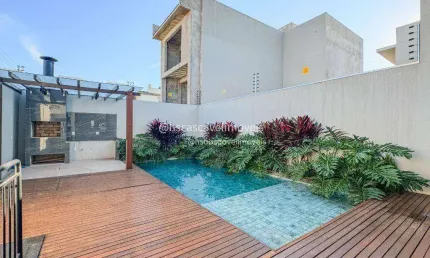 Sobrado à venda, 179 m² por R$ 980.000,00 - Canadá - Cascavel/PR