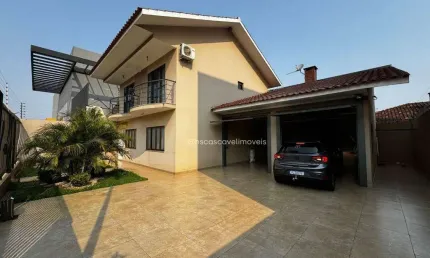 Sobrado com 1 Suíte + 2 dormitórios à venda, 188 m² por R$ 1.280.000 - Neva - Cascavel/PR