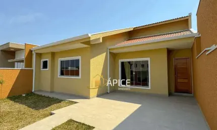 Casa nova com 3 quartos e quintal amplo no bairro Eucaliptos, Fazenda Rio Grande