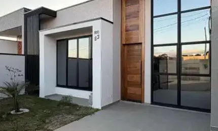 Casa com suíte no bairro Eucaliptos, conforto e espaço em Fazenda Rio Grande