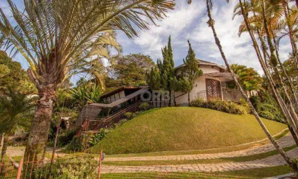 Casa com 3 dormitórios à venda, 257 m² por R$ 1.600.000,00 - Centro - Blumenau/SC