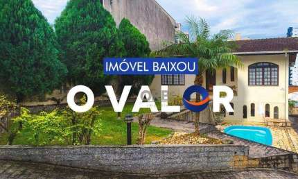 Casa com 4 dormitórios à venda, 219 m² por R$ 689.000,00 - Escola Agrícola - Blumenau/SC