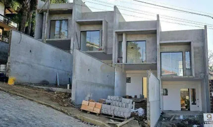 Sobrado com 2 dormitórios à venda, 92 m² por R$ 460.000,00 - Escola Agrícola - Blumenau/SC