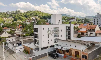 Apartamento com 1 dormitório para alugar, 38 m² por R$ 2.280,01/mês - Velha - Blumenau/SC