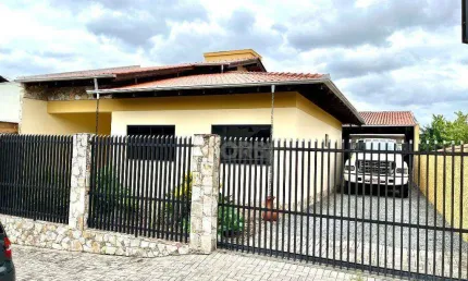 Casa com 3 dormitórios à venda, 201 m² por R$ 850.000,00 - Passo Manso - Blumenau/SC