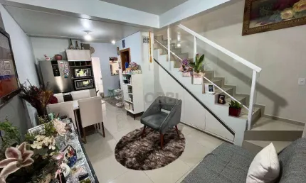 Casa com 2 dormitórios à venda, 58 m² por R$ 330.000,00 - Garcia - Blumenau/SC
