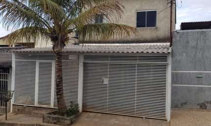 Casa para Venda em Brasília, Samambaia Norte (Samambaia), 5 dormitórios, 1 suíte, 3 banheiros, 2 vagas