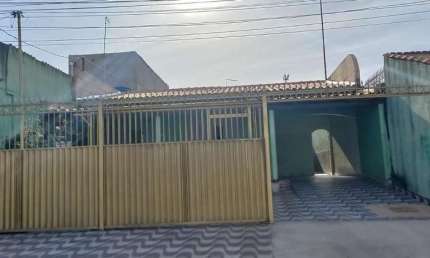 Casa para Venda em Brasília, Ceilândia Norte (Ceilândia), 3 dormitórios, 1 suíte, 2 banheiros, 3 vagas