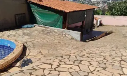 Casa para Venda em Brasília, Vila São José (Vicente Pires), 2 dormitórios, 1 suíte, 2 banheiros, 5 vagas