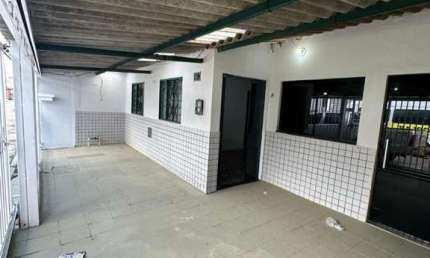 Casa para Venda em Brasília, Ceilândia Sul (Ceilândia), 3 dormitórios, 2 banheiros, 2 vagas