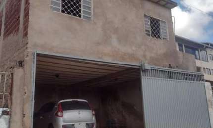 Casa para Venda em Brasília, Setor Habitacional Arniqueira (Águas Claras), 2 dormitórios, 2 banheiros, 3 vagas