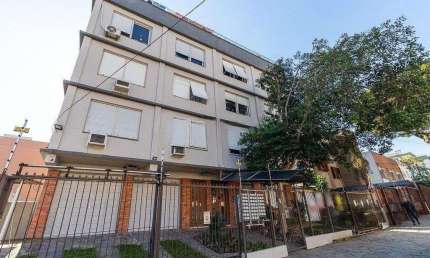 Cobertura de dois quartos (dormitórios) no bairro Jardim Botânico em Porto Alegre.