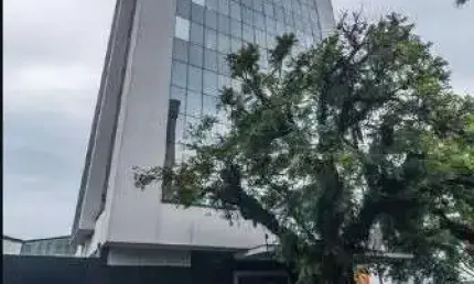 Sala comercial à venda na Avenida Bastian, 230, Menino Deus, Porto Alegre