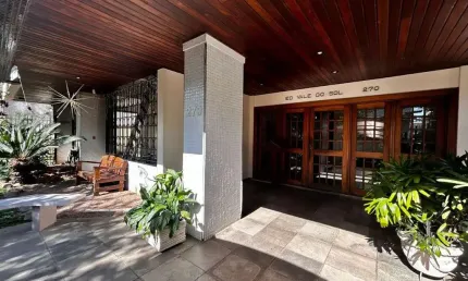 Apartamento com 2 quartos, vaga de garagem coberta - 84,71m² no bairro Menino Deus, Porto Alegre/RS