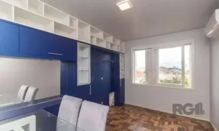 Apartamento com 2 quartos à venda na Rua Buarque de Macedo, 727, São Geraldo, Porto Alegre