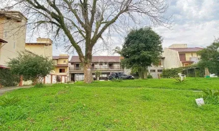 Casa para Venda - 840m², 7 dormitórios, sendo 3 suites, 8 vagas - Medianeira