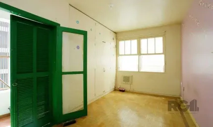 Apartamento com 2 quartos à venda na Rua Senhor dos Passos, 251, Centro Histórico, Porto Alegre