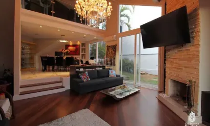 Casa para Venda - 650m², 4 dormitórios, sendo 3 suites, 4 vagas - Chácara das Pedras