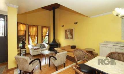 Casa com 3 quartos à venda na Rua Gomes de Freitas, 462, Jardim Itu Sabará, Porto Alegre