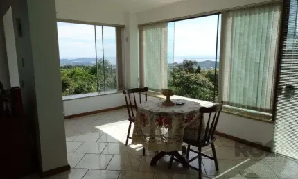 Casa com 2 quartos à venda na Rua Dona Lida Monteiro, 310, Teresópolis, Porto Alegre
